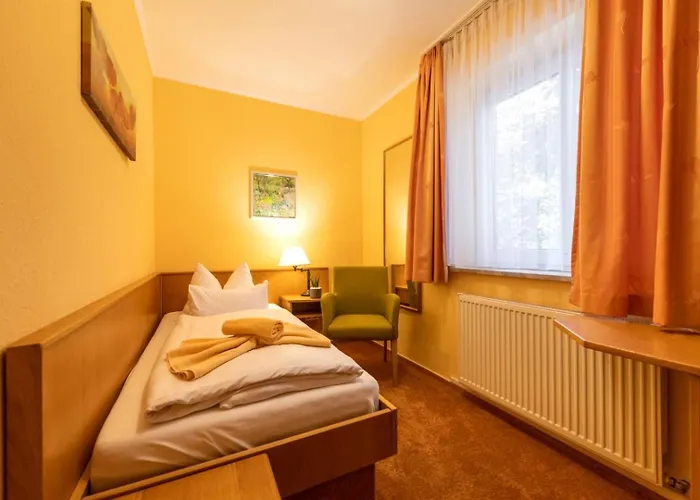 Gasthof Zum Steinhof 3*